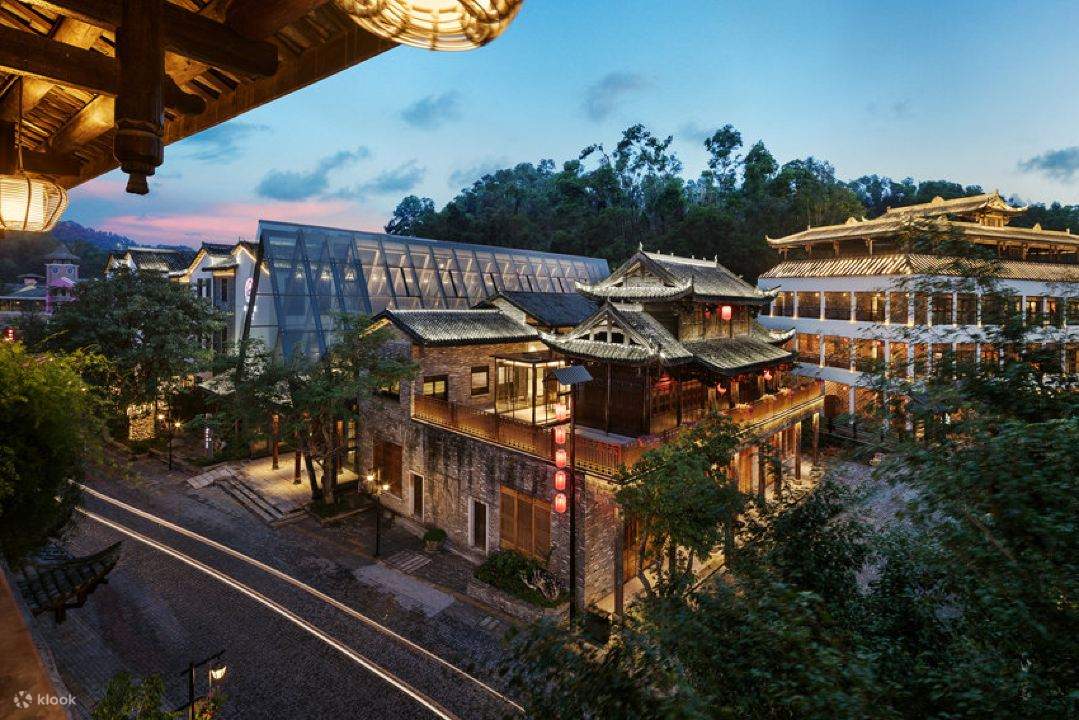 [Inside Gankeng Ancient Town/Directly reach Futian Port Line 10] Shenzhen OCT Gankeng Ancient Town - Nanxianglou Art Hotel Accommodation Package